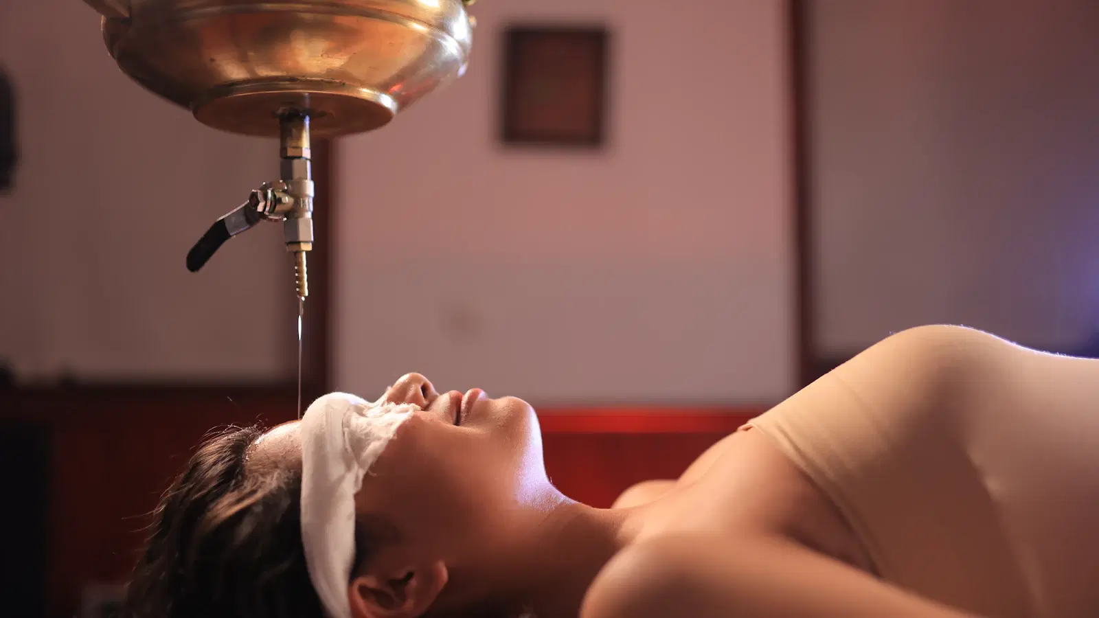 IPL at-home device safety chart by Fitzpatrick skin tone — which devices are safe for fair, medium, and deep skin