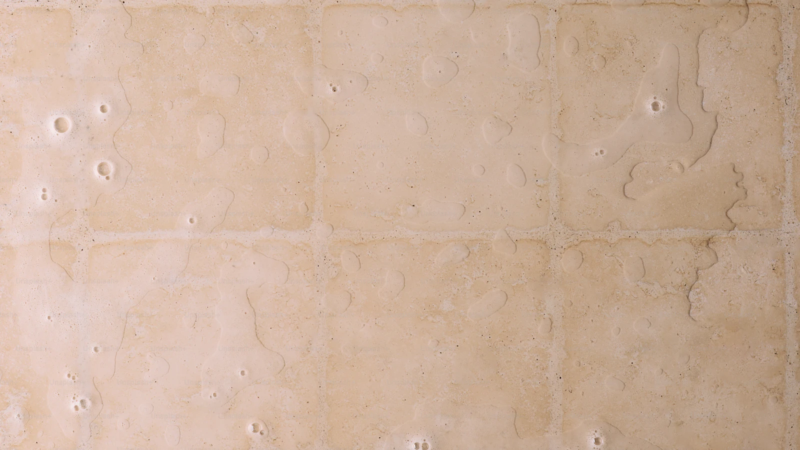 Animated demo of a fire hydrant exercise — on hands and knees, lift one leg to the side with the knee bent at 90 degrees to build hip width